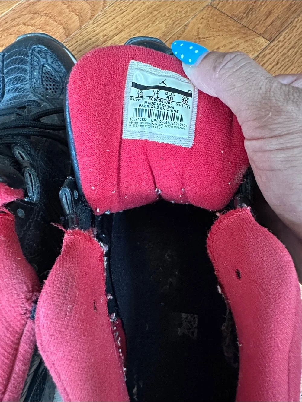 Air Jordan 11 Retro Low IE 'Black Charcoal Red' 2011